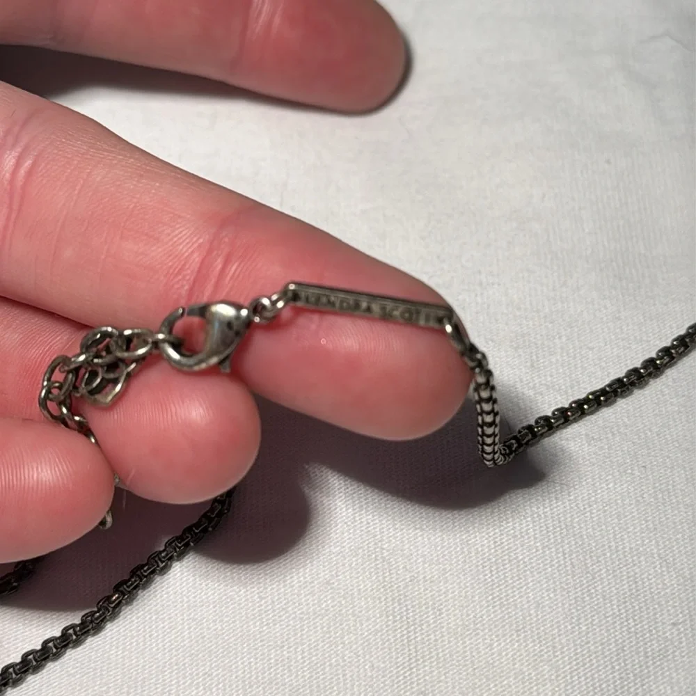 Kendra Scott “Layden” necklace